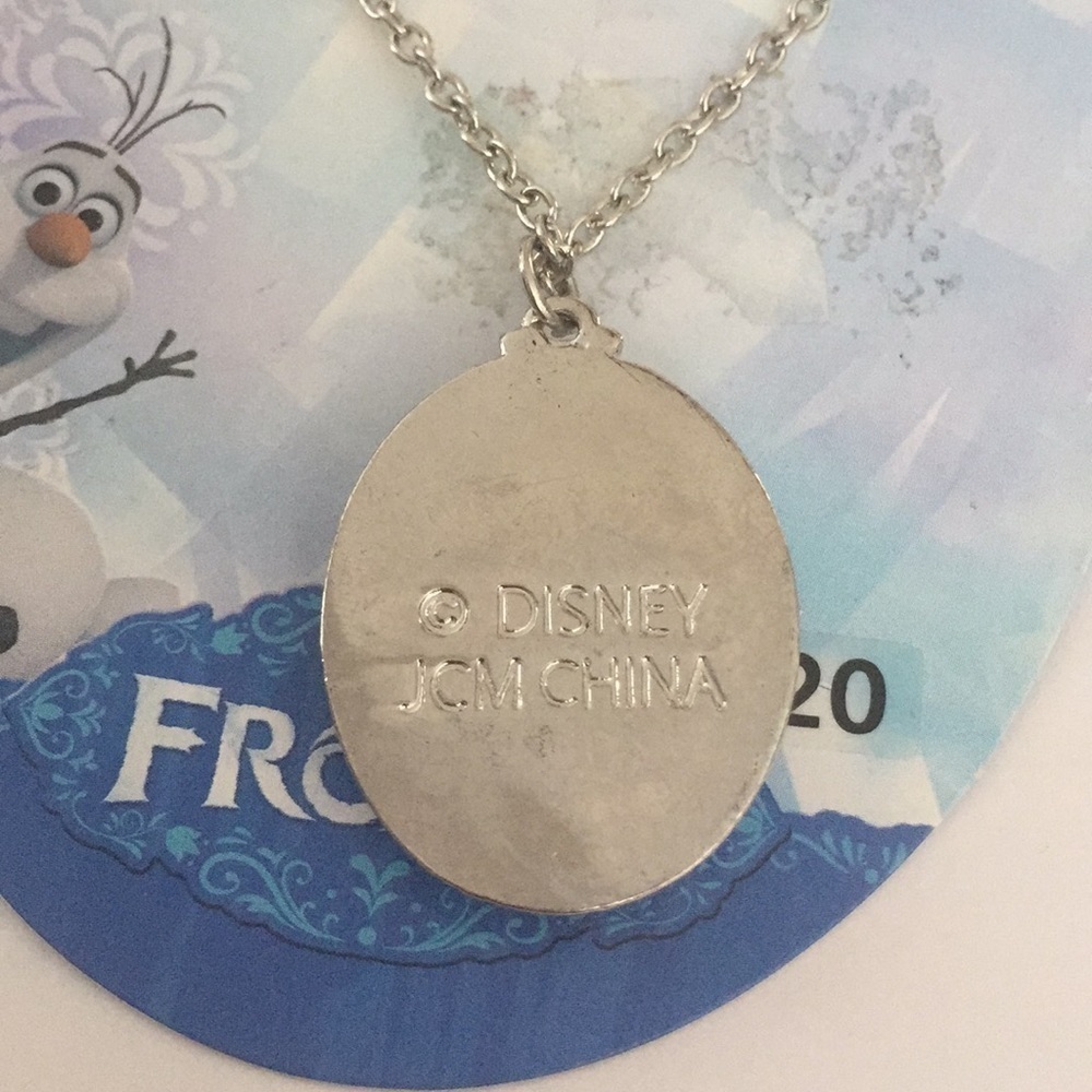 DISNEY Frozen Earrings & Necklace - Picture 3 of 7